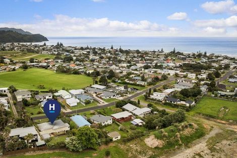 Photo of property in 58 The Crescent, Waihi Beach, 3611