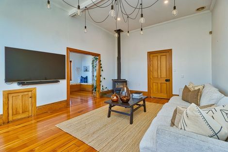 Photo of property in 49 Te Aute Road, Havelock North, 4130