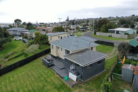Photo of property in 54 Spencer Avenue, Maketu, 3189