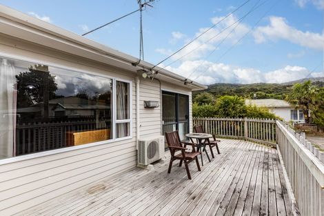 Photo of property in 42 Wood Street, Wainuiomata, Lower Hutt, 5014