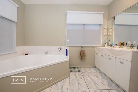 Photo of property in 349c Main Road North, Brown Owl, Upper Hutt, 5018
