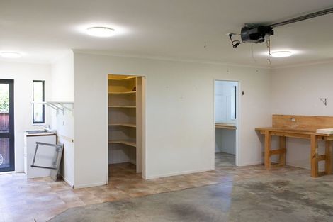 Photo of property in 6 Nimmo Avenue, Waikanae, 5036