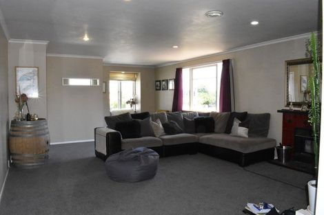 Photo of property in 6 Queen Street, Cambridge, 3434