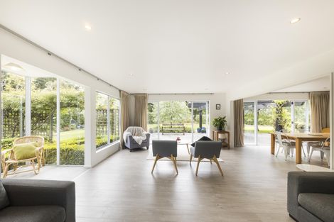 Photo of property in 212 Polson Hill Drive, Aokautere, Palmerston North, 4471