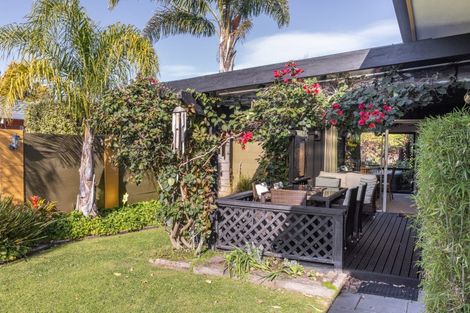 Photo of property in 128 Freyberg Avenue, Tamatea, Napier, 4112