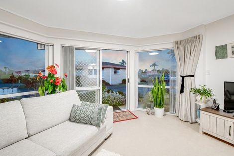 Photo of property in 96c Lakeside Drive, Orewa, 0931