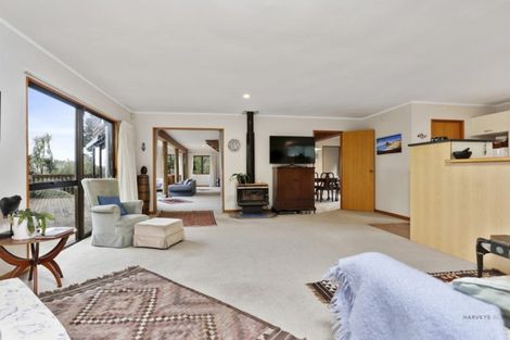 Photo of property in 268 Forest Hill Road, Waiatarua, Auckland, 0612