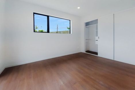 Photo of property in 57c Pleasant Road, Glen Eden, Auckland, 0602