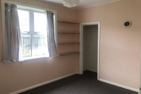 Photo of property in 175 Wainuiomata Road, Wainuiomata, Lower Hutt, 5014