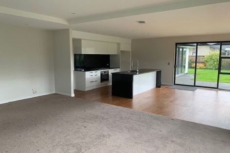 Photo of property in 5 Urihia Street, Marshland, Christchurch, 8083