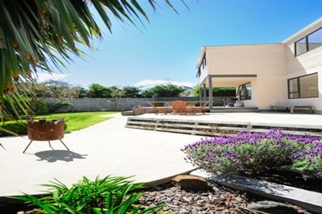 Photo of property in 23 Te Papau Crescent, Diamond Harbour, 8972