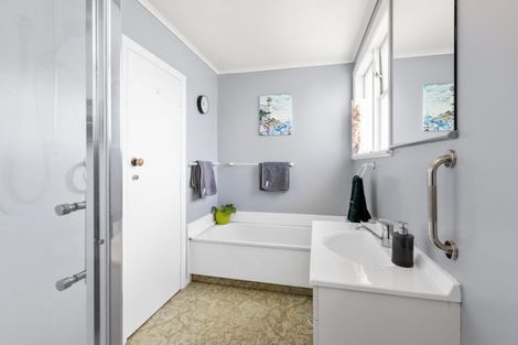 Photo of property in 147 Gloucester Street, Taradale, Napier, 4112