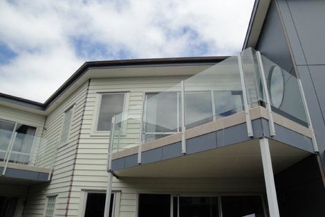 Photo of property in 4-u27 Seaview Road, Paraparaumu Beach, Paraparaumu, 5032