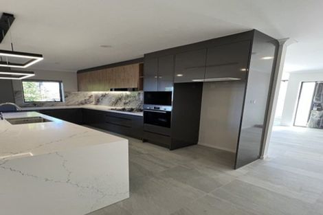 Photo of property in 35 Ksenia Drive, Flat Bush, Auckland, 2019