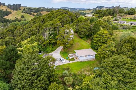 Photo of property in 43b Hook Road, Paparoa, 0571
