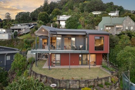 Photo of property in 8 Wiremu Road, Tairua, 3508