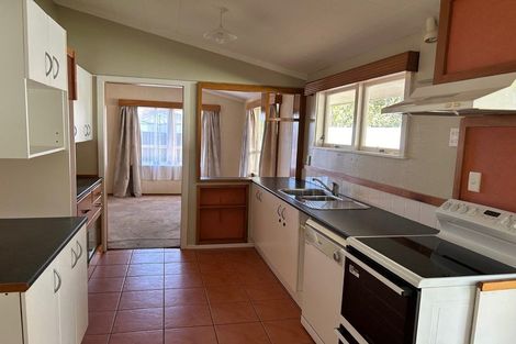 Photo of property in 72 Avondale Road, Taradale, Napier, 4112