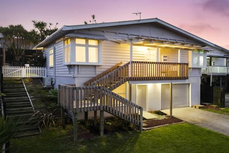 Photo of property in 55 Chislehurst Street, Henderson, Auckland, 0612
