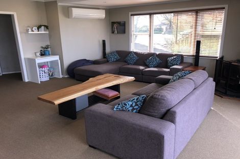 Photo of property in 238 Don Buck Road, Massey, Auckland, 0614