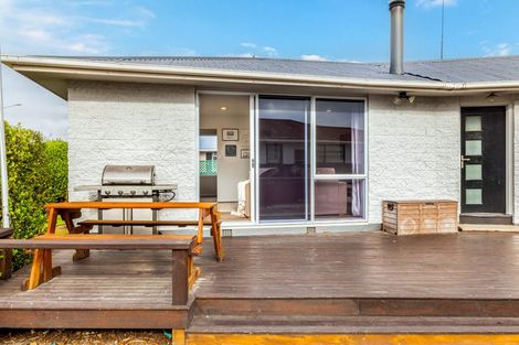 Photo of property in 20 Inwoods Road, Parklands, Christchurch, 8083