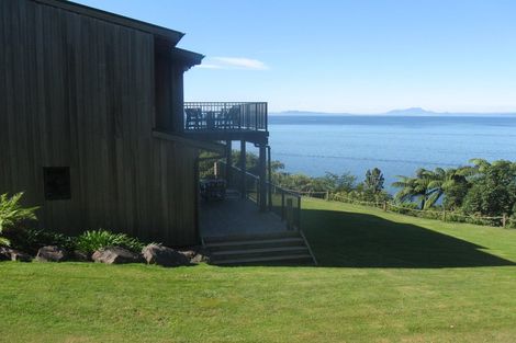 Photo of property in 88 Pukawa Road, Pukawa Bay, Turangi, 3381
