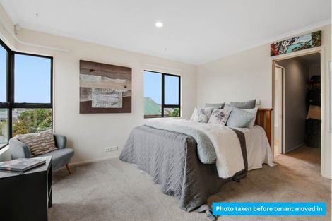 Photo of property in 26 Black Teal Close, Unsworth Heights, Auckland, 0632