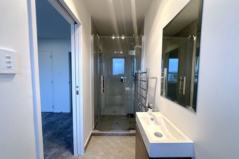 Photo of property in 55 Paetai Lane, Te Atatu Peninsula, 0610