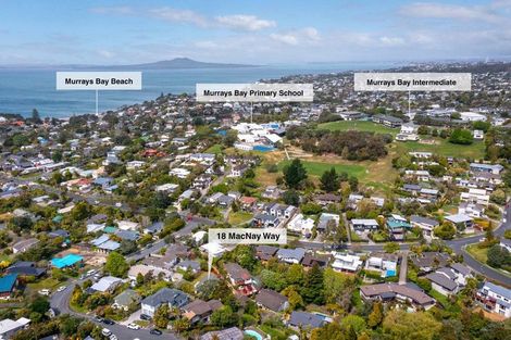 Photo of property in 18 Macnay Way, Murrays Bay, Auckland, 0630