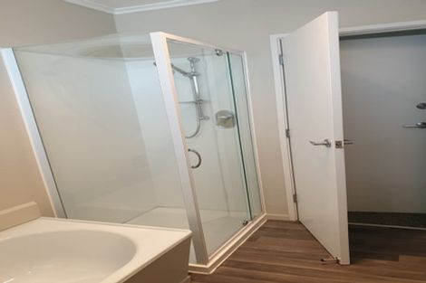 Photo of property in 1/15 Dodson Avenue, Milford, Auckland, 0620