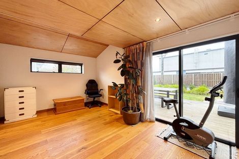 Photo of property in 46 Hewitts Road, Merivale, Christchurch, 8014