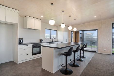 Photo of property in 5 Riria Way, Matarangi, 3592