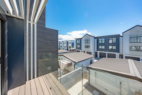 Photo of property in 35 Settlers Avenue, Hobsonville, Auckland, 0618
