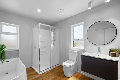 Photo of property in 264 Coronation Avenue, Welbourn, New Plymouth, 4310