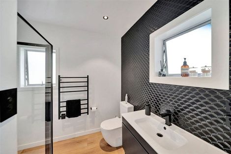 Photo of property in 45a View Road, Campbells Bay, Auckland, 0630