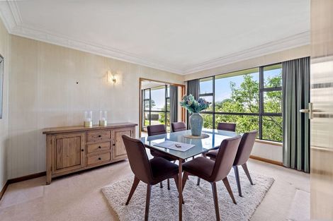 Photo of property in 2 Pendene Place, Forrest Hill, Auckland, 0620