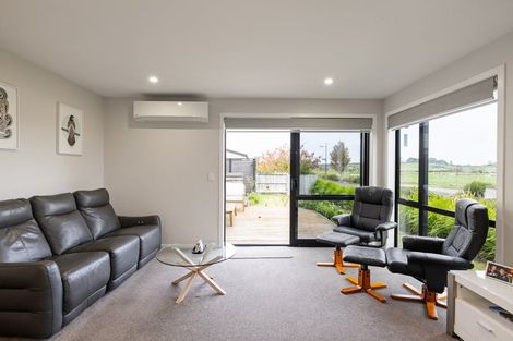 Photo of property in 35 Wairua Avenue, Baverstock, Hamilton, 3200