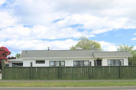 Photo of property in 3 Tamatea Road, Taupo, 3330