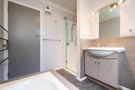 Photo of property in 70 Mchardy Street, Havelock North, 4130