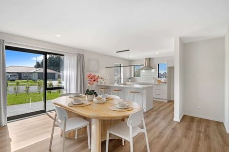 Photo of property in 31 Kingfisher Avenue, Amberley, 7410