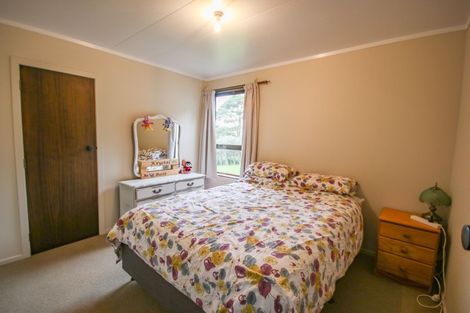 Photo of property in 127 Matakohe East Road, Matakohe, 0593