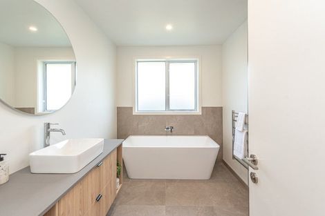 Photo of property in 14 Longbeach Drive, Castlecliff, Wanganui, 4501