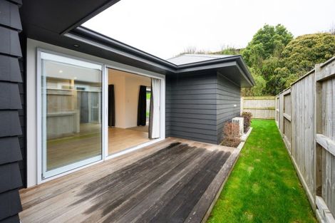 Photo of property in 29 Freedom Drive, Kelvin Grove, Palmerston North, 4414