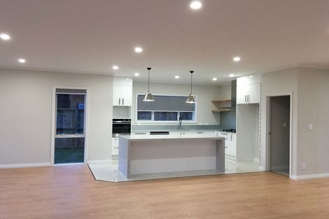 Photo of property in 61 Bayvista Drive, Karaka, Papakura, 2113