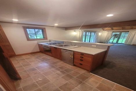 Photo of property in 927 Whitemans Valley Road, Whitemans Valley, Upper Hutt, 5371