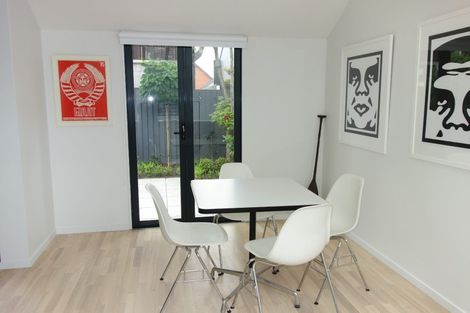 Photo of property in 2/388 Montreal Street, Christchurch Central, Christchurch, 8013