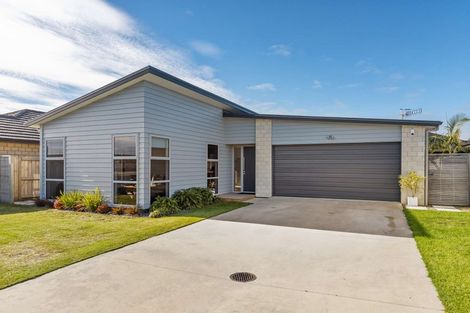 Photo of property in 3 Livingstone Drive, Papamoa Beach, Papamoa, 3118