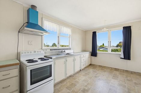 Photo of property in 2/38 Wordsworth Crescent, Maraenui, Napier, 4110