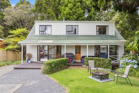 Photo of property in 94a Konini Road, Titirangi, Auckland, 0604