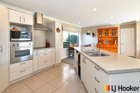 Photo of property in 43a Sandspit Road, Waiuku, 2123
