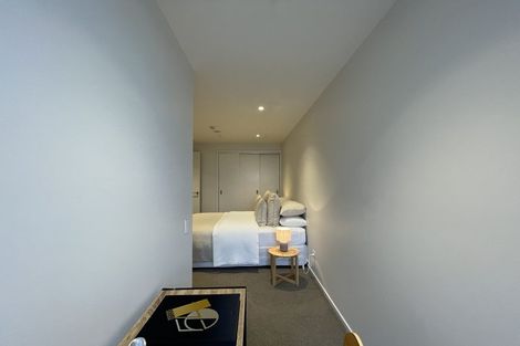 Photo of property in 28 Viridian Avenue, Rosehill, 2113